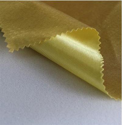 DG-XM 表演服 TPU複合布 TPU透明膜牛奶絲燙金 100%滌綸+100%TPU 克重：205g  爆汗衫布料 正面照